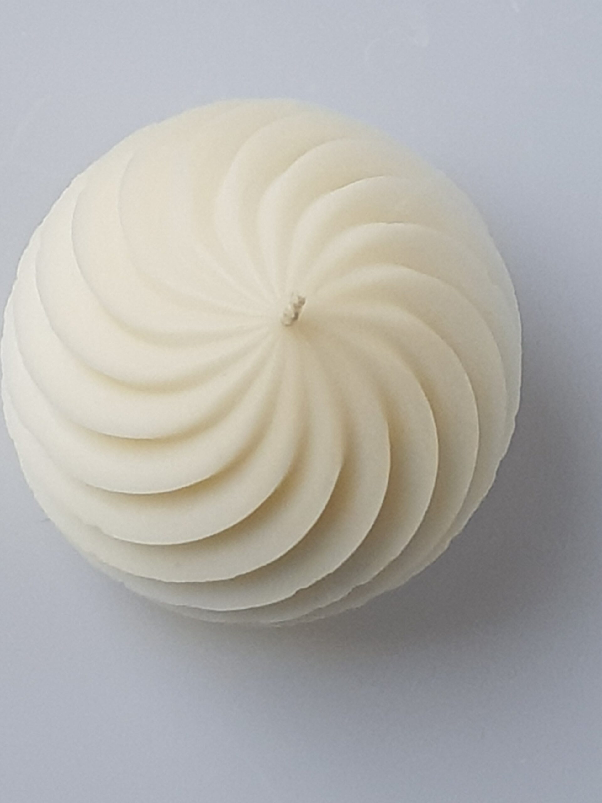 Sphere Rapeseed Wax Candle - Image 2