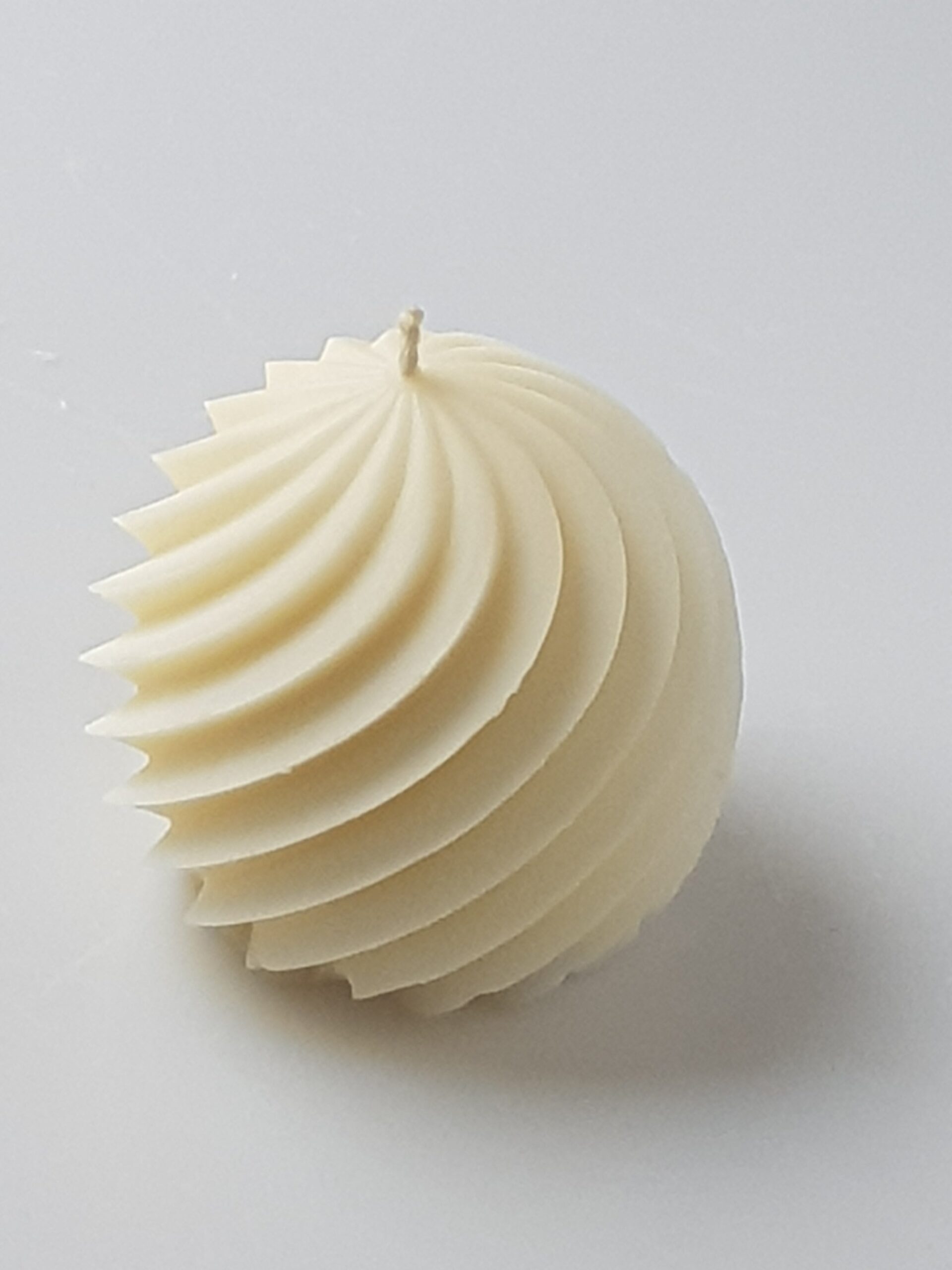 Sphere Rapeseed Wax Candle